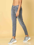 Bottums Premium Quality Denim Fabric Mid Waist Jeans.